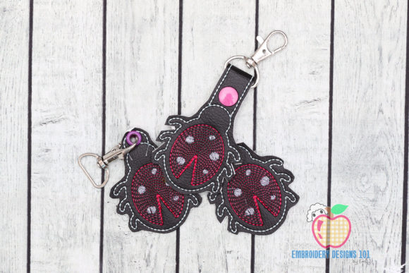 Review: A Cute Ladybug in the Hoop Keyfob Design